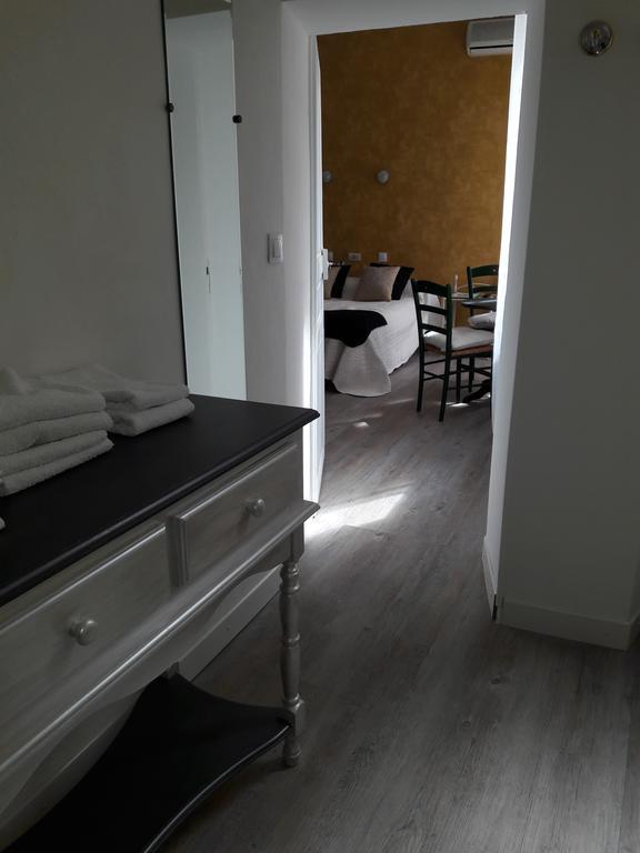 Hotel" La Tour De L'Horloge " Rivesaltes Εξωτερικό φωτογραφία